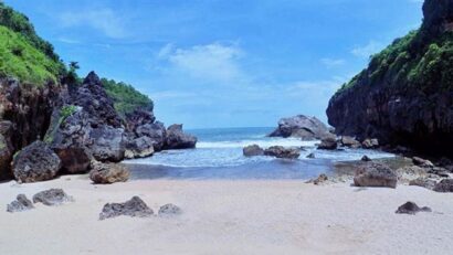 Pantai Wohkudu